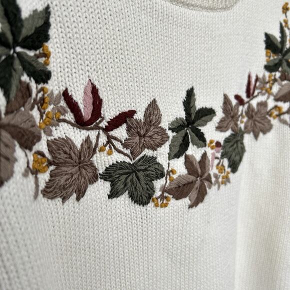 Vtg Northern Reflections Knit Sweater Medium Embroidered Floral Cottage Granny - Picture 3 of 9